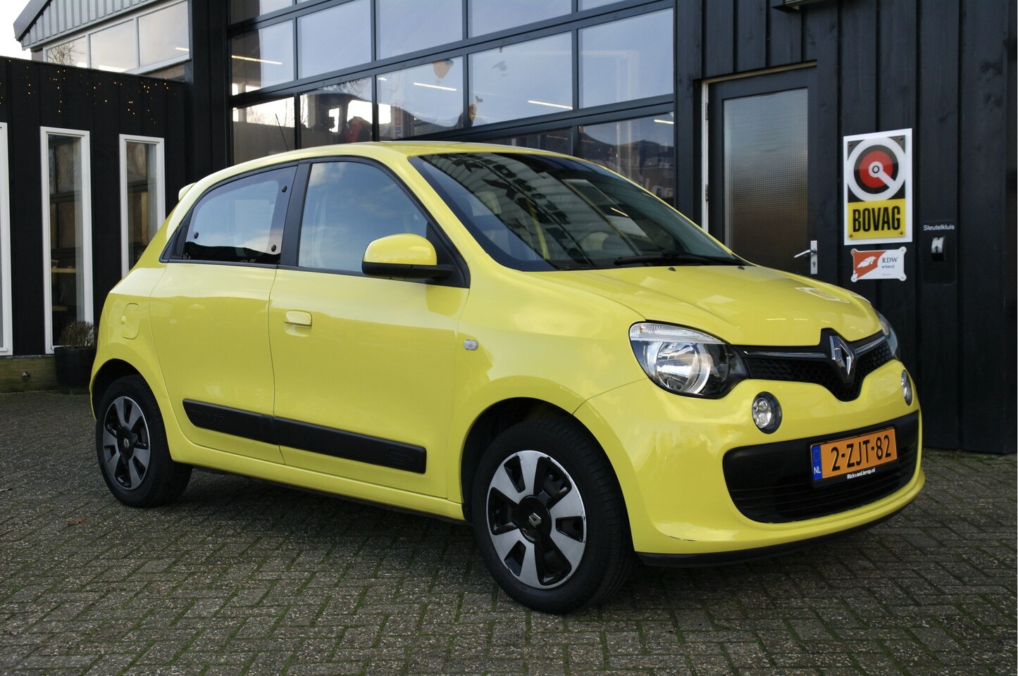 Renault Twingo - 1.0 SCe Expression | NL-Auto | Airco | Elek.Ramen - AutoWereld.nl