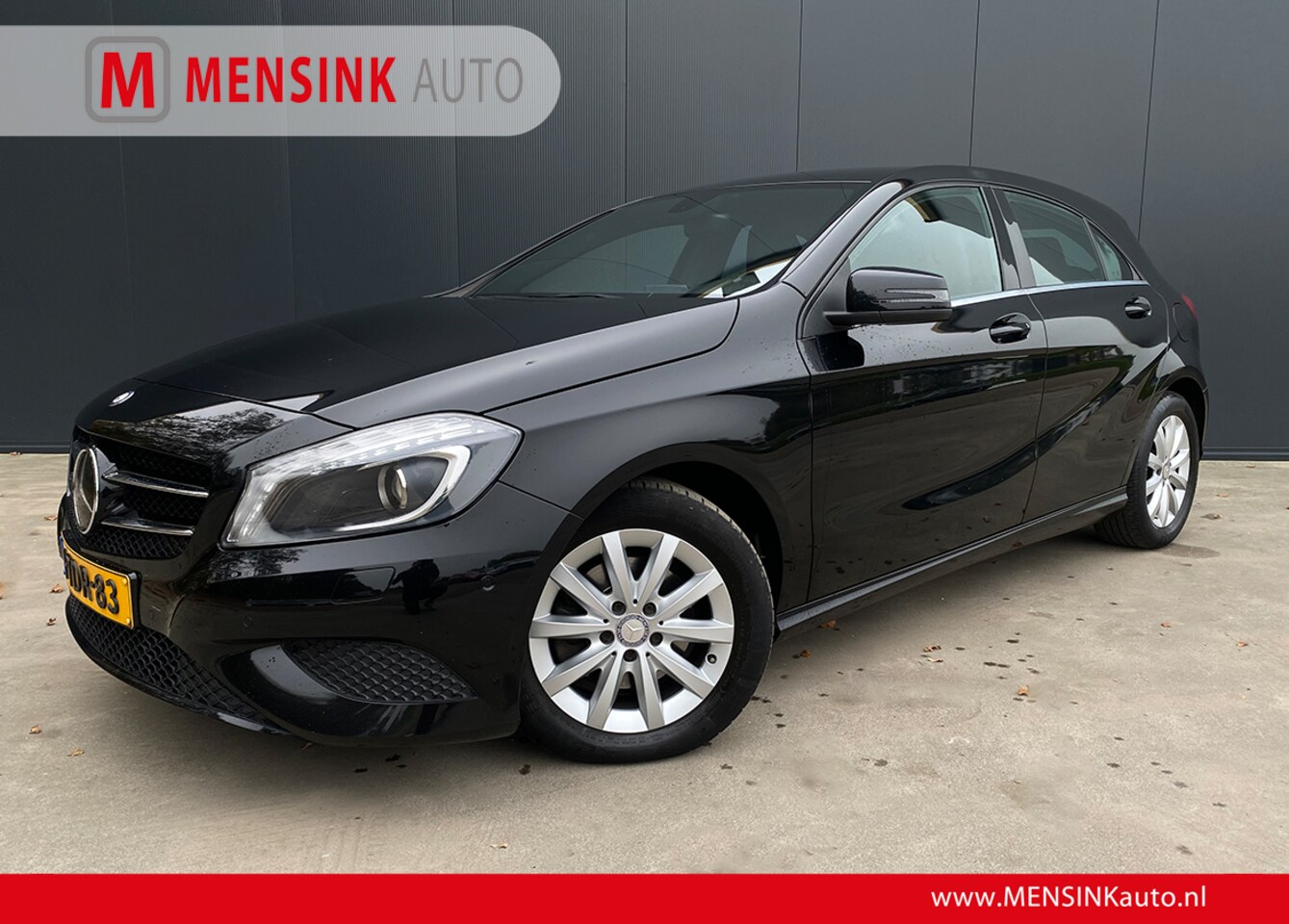 Mercedes-Benz A-klasse - 180 AUTOMAAT Ambition XENON HALF LEER NAVI CRUISE AIRCO - AutoWereld.nl