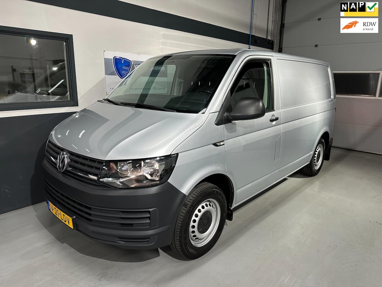 Volkswagen Transporter - 2.0 TDI L1H1 150PK DSG|NAV|Cruise - AutoWereld.nl