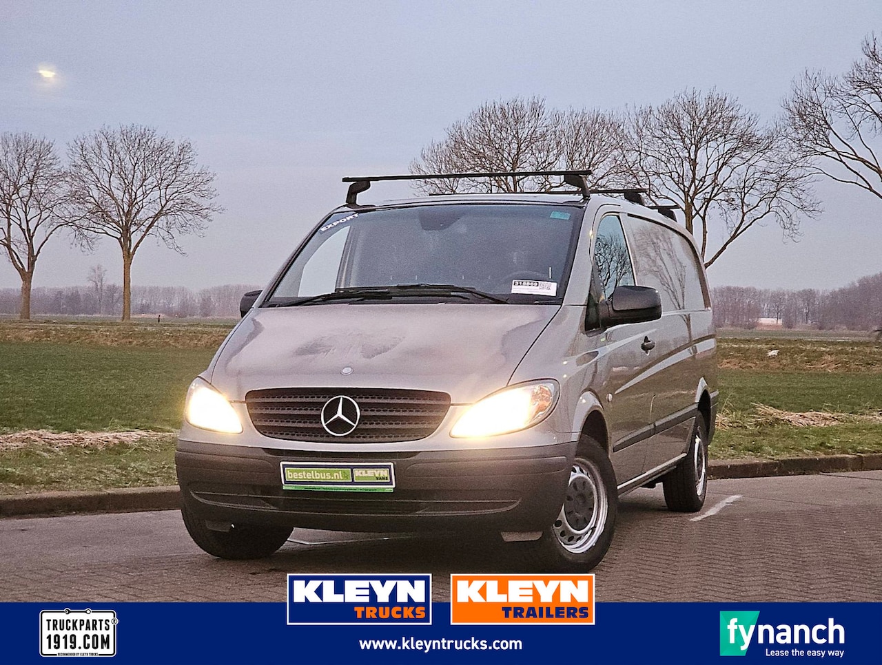 Mercedes-Benz Vito - 111 YOUNGTIMER AC - AutoWereld.nl