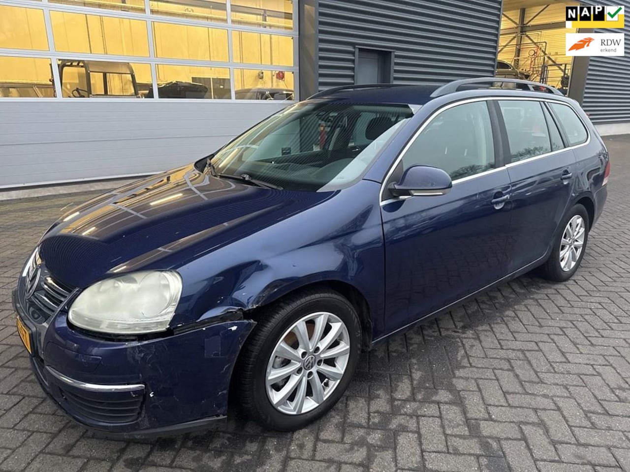 Volkswagen Golf - 2.0 TDI Comfortline 2.0 TDI Comfortline - AutoWereld.nl