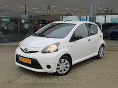 Toyota Aygo - 1.0 VVT-i Now | Airco | Radio | Sleutel met Afstandsbediening