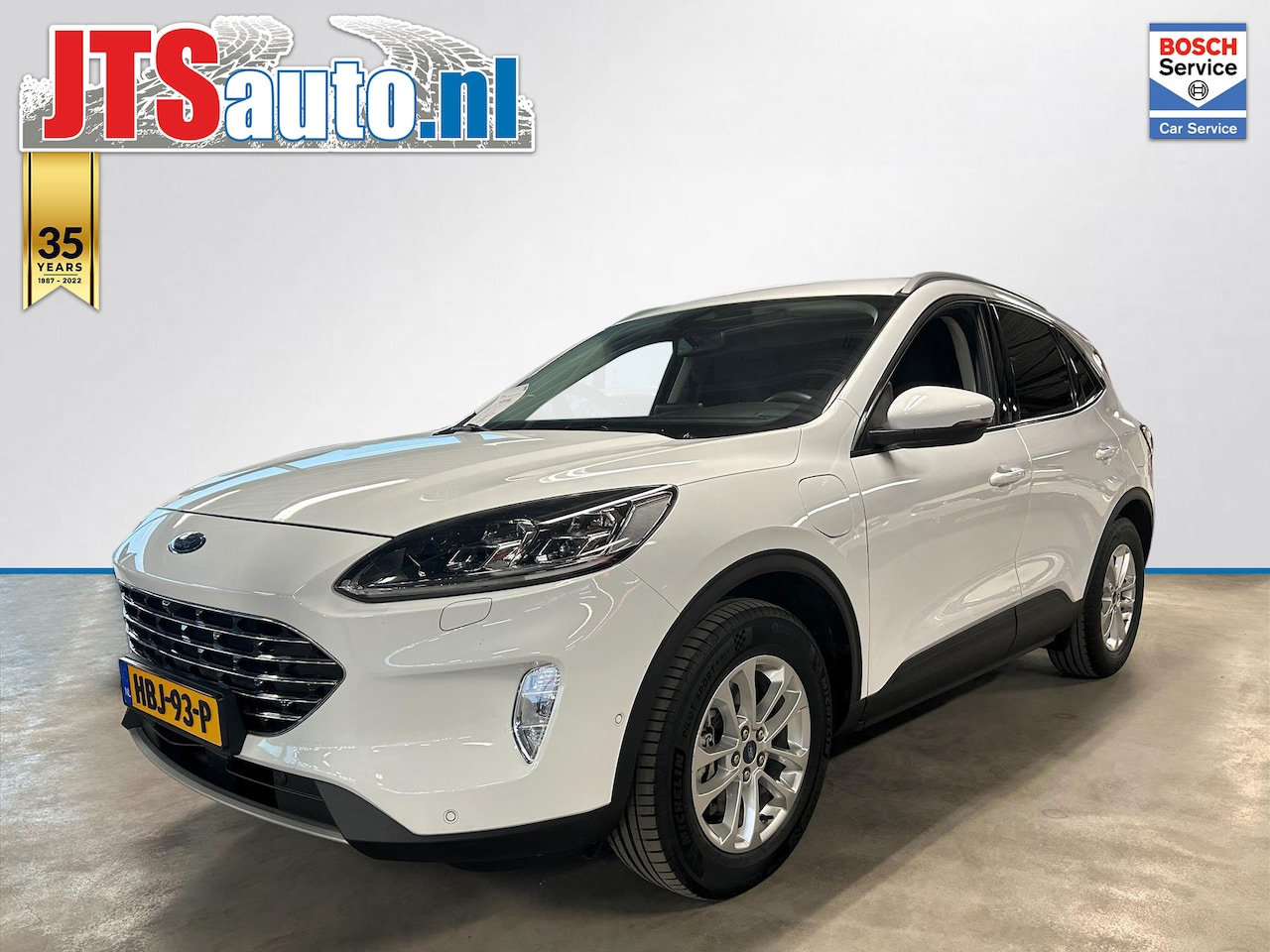 Ford Kuga - 2.5 PHEV 225pk, Carplay, Winterpack, Trekhaak - AutoWereld.nl