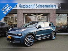 Lynk & Co 01 - 1.5 261PK 6.6Kwh LADEN 360-CAMERA PANO/SCHUIF INFINITY DAB NAVI CARPLAY STOELVERWARMING EL