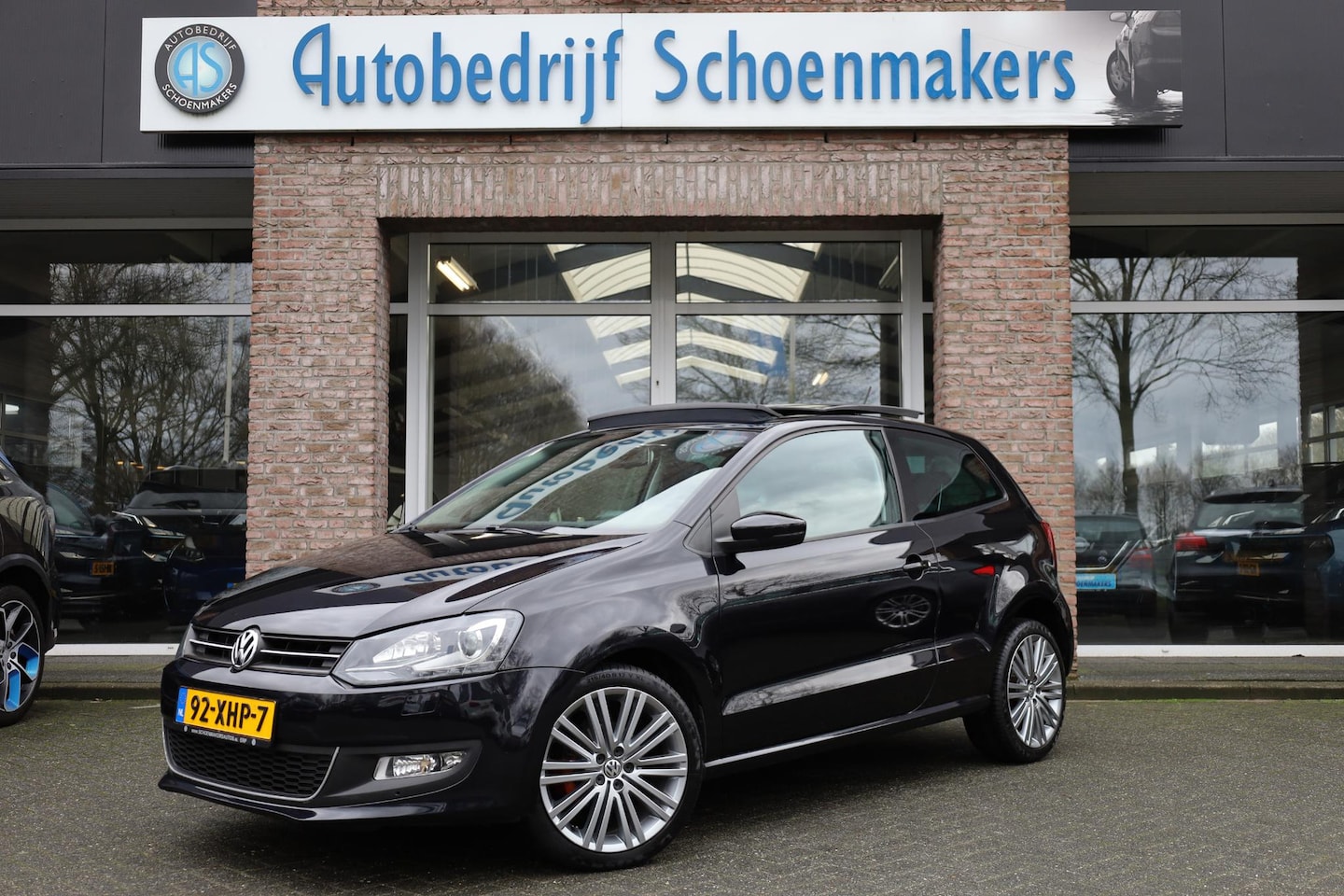 Volkswagen Polo - 1.2 TSI Highline PANO NAVI PDC CLIMA 17"LMV CRUISE NAP - AutoWereld.nl