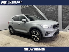 Volvo XC40 - 2.0 B3 Core | ACC | Stoel+Stuurverwarming | Camera | Keyless | 19 Inch | Elektrische Achte