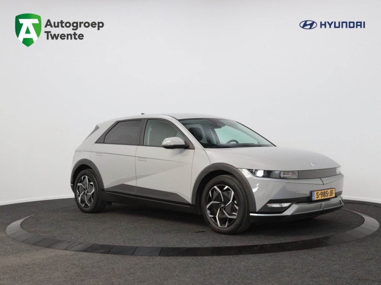 Hyundai IONIQ 5 - 77 kWh Connect+ | Private lease 629 p.m. - AutoWereld.nl