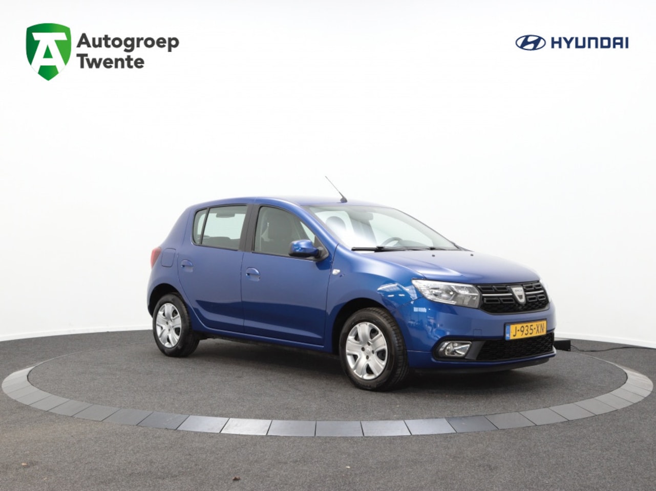 Dacia Sandero - 1.0 TCe BiF Comfort | DAB | Carplay | Navigatie | Airco | - AutoWereld.nl