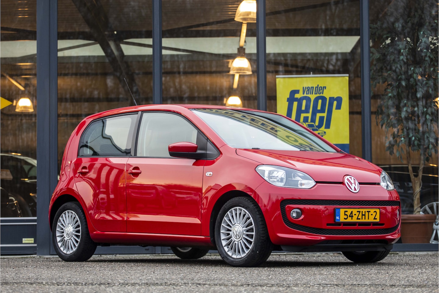 Volkswagen Up! - 1.0 high up! BlueMotion 1.0 high up! BlueMotion - AutoWereld.nl