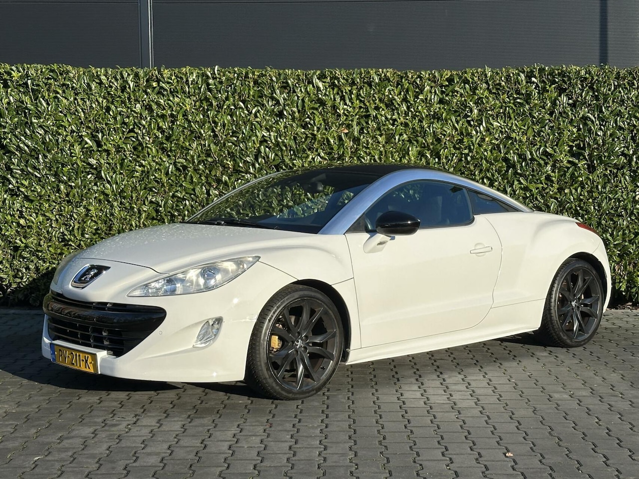 Peugeot RCZ - 1.6 THP CRUISE CONTROL, ECC-AIRCO, JBL SOUND, 19INCH, PDC - AutoWereld.nl