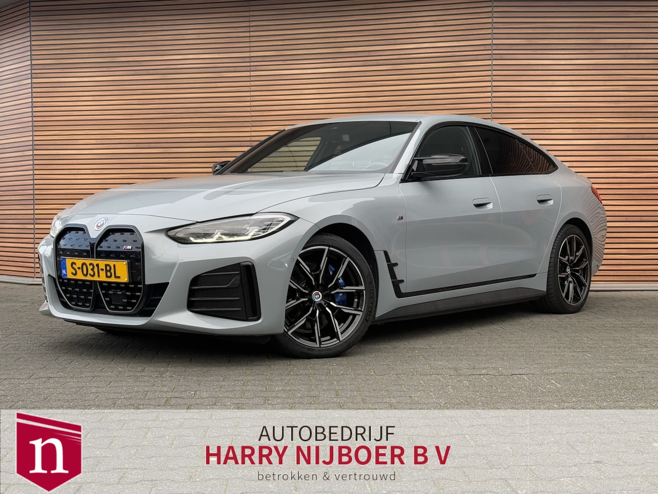 BMW i4 - M50 84 kWh Adapt. Cruise / Navi / Leer / Carplay / 19Inch - AutoWereld.nl