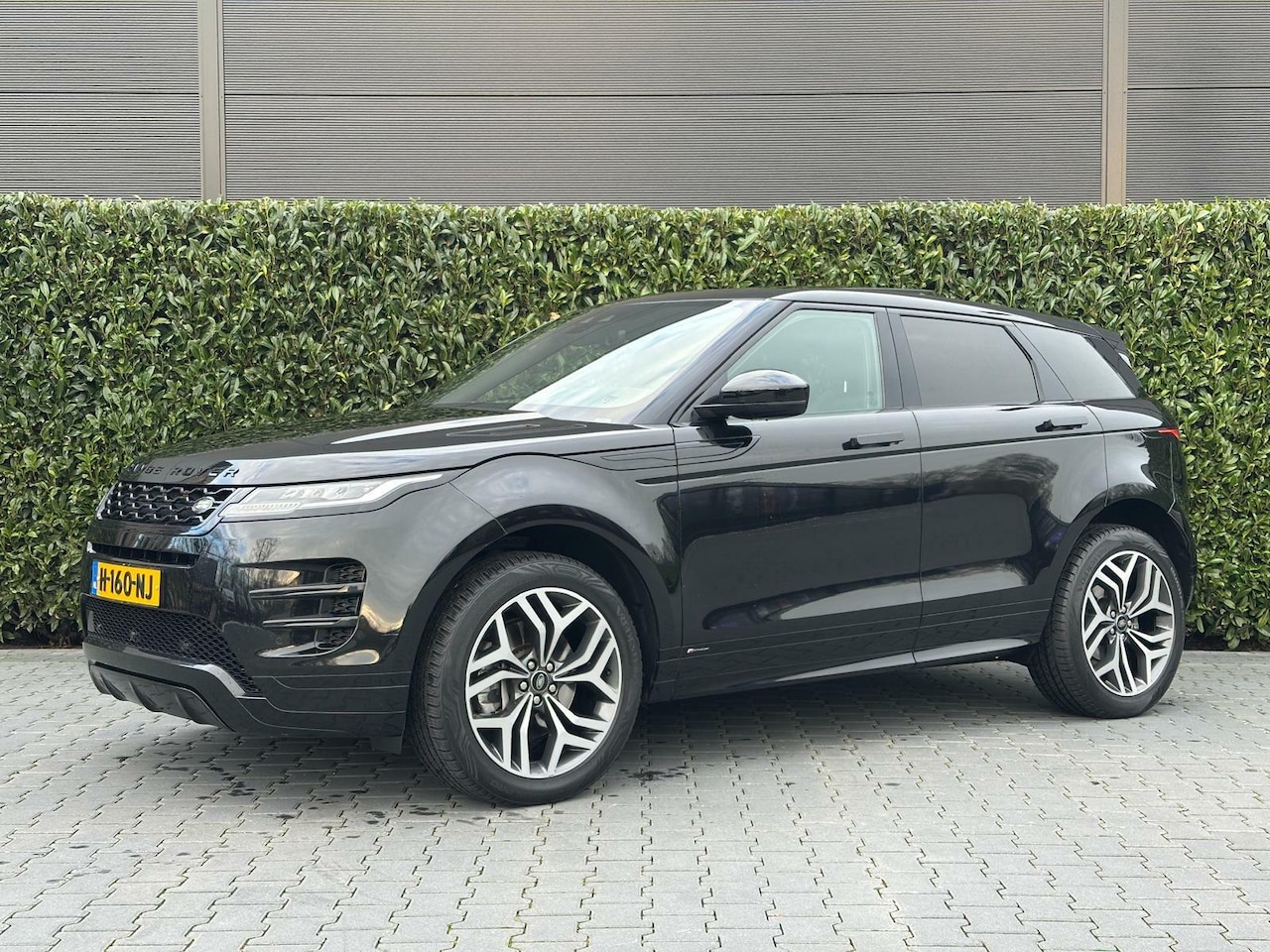 Land Rover Range Rover Evoque - 2.0 D150 AWD S R-DYNAMIC, NL AUTO, NAP, BTW AUTO, NIEUW MODEL, EURO 6, PANO, CRUISE, NAVI, - AutoWereld.nl