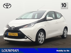 Toyota Aygo - 1.0 VVT-i x-play | Camera | Airco | Bluetooth |