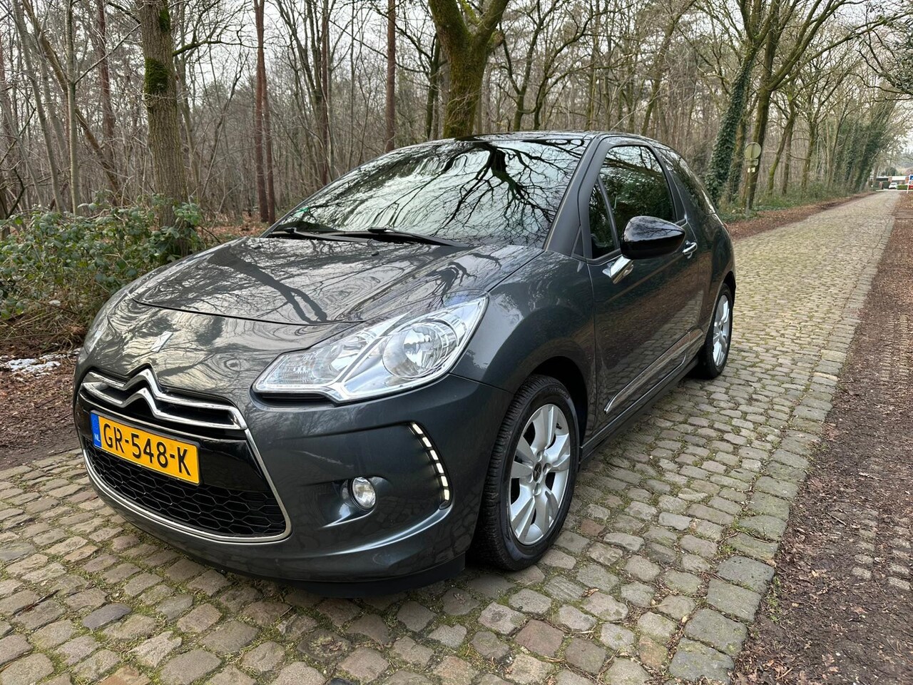 DS 3 - 1.2 PureTech So Chic apk 12-2025 - AutoWereld.nl