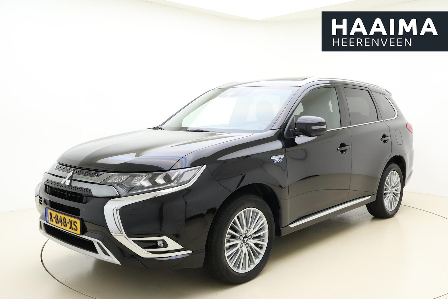 Mitsubishi Outlander - 2.4 PHEV Instyle | Navigatie | Apple Carplay/Android Auto | Panoramadak | Climate Control - AutoWereld.nl