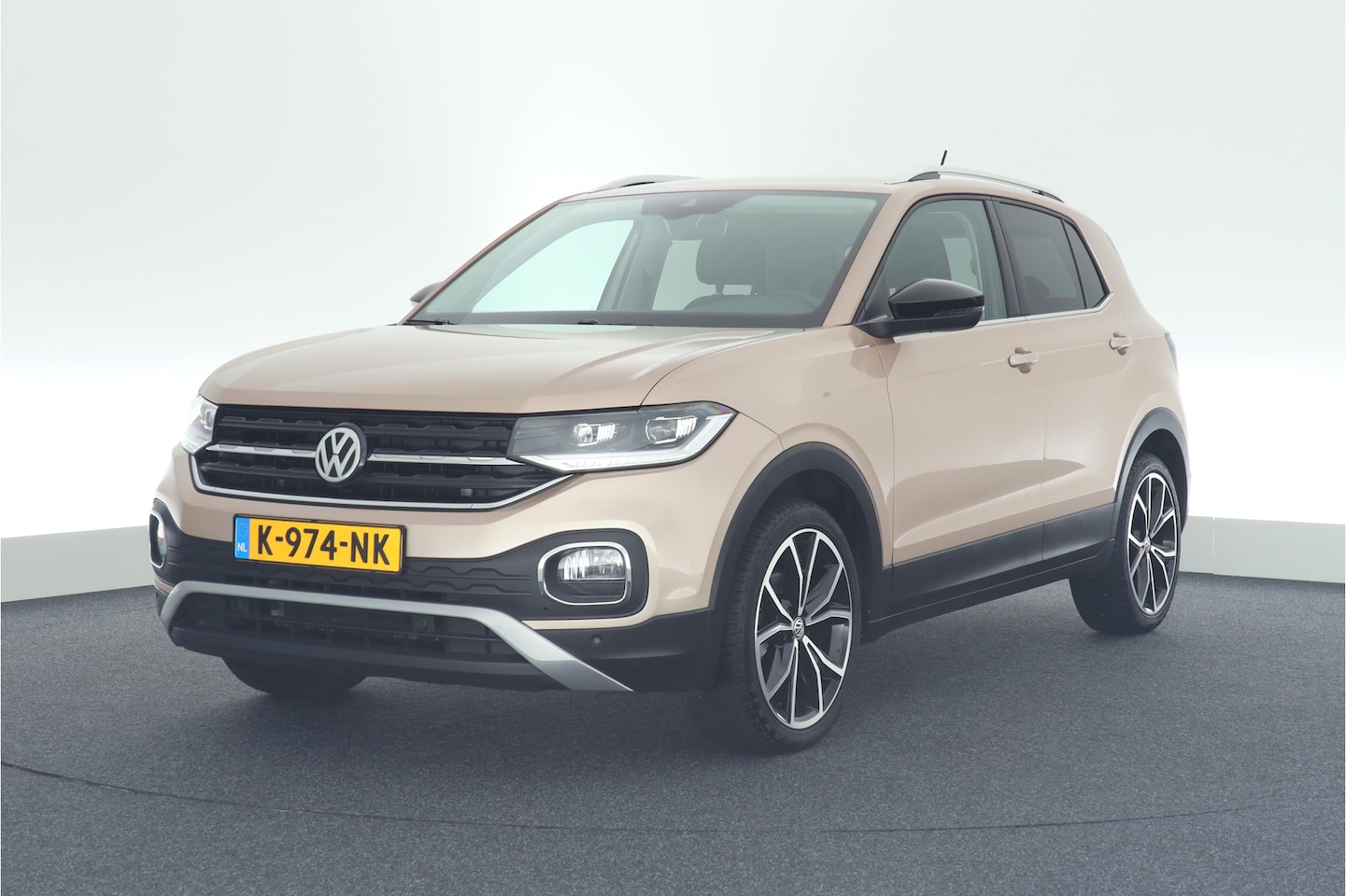 Volkswagen T-Cross - 1.5 TSI 150pk DSG Style Trekhaak Camera Stoelverwarming Led Navigatie - AutoWereld.nl