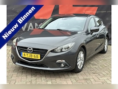 Mazda 3 - 3 2.0 Skylease Nieuw Binnen | Navigatie | Climate Control | Trekhaak |