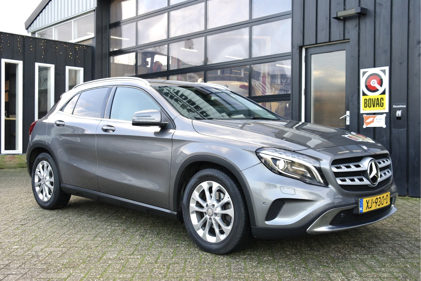 Mercedes-Benz GLA-Klasse - 200 CDI Edition 1 Automaat | LED | Trekhaak | Cruise | Navi - AutoWereld.nl