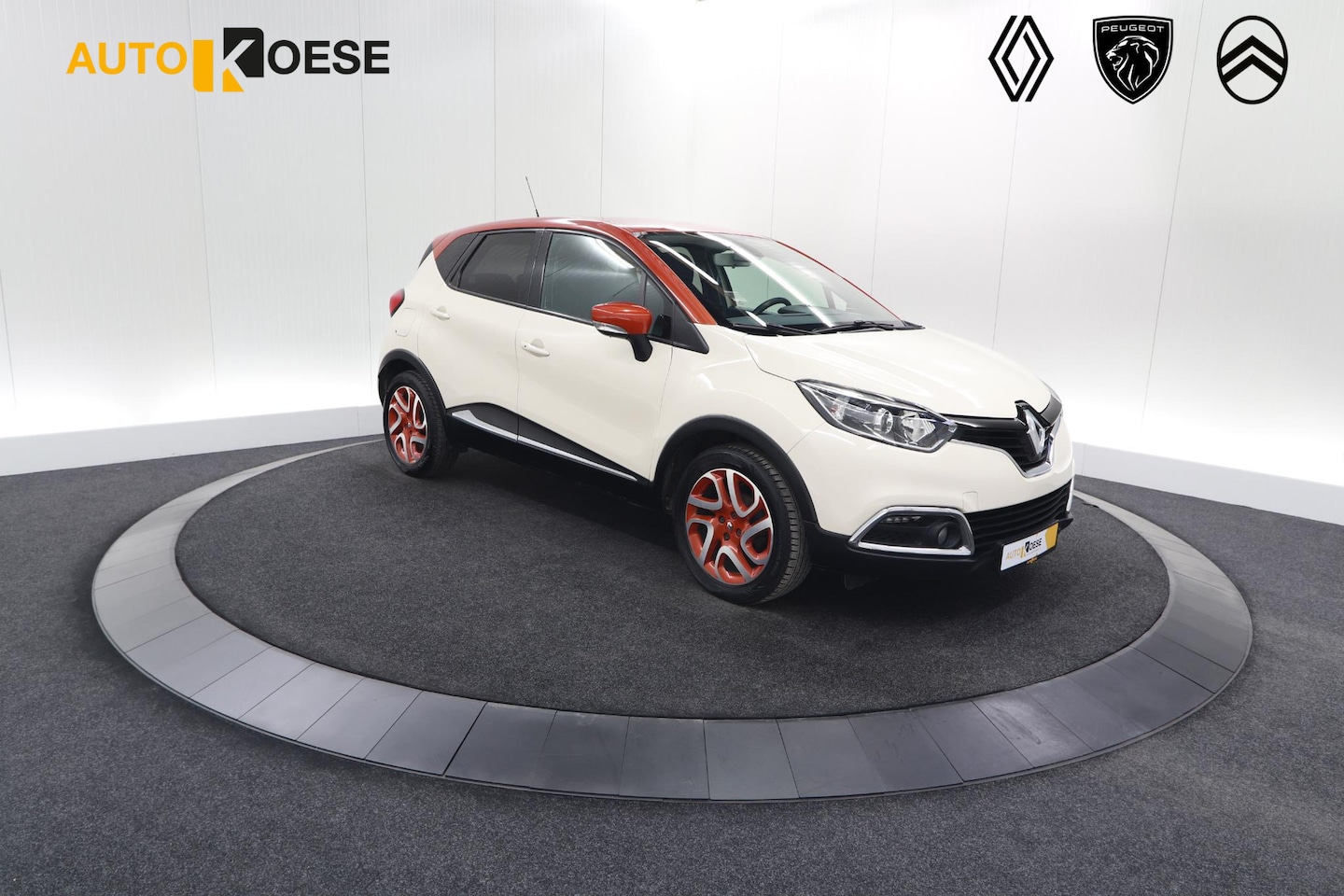 Renault Captur - TCe 90 Dynamique | Camera | R-Link Navigatie | Parkeersensoren - AutoWereld.nl