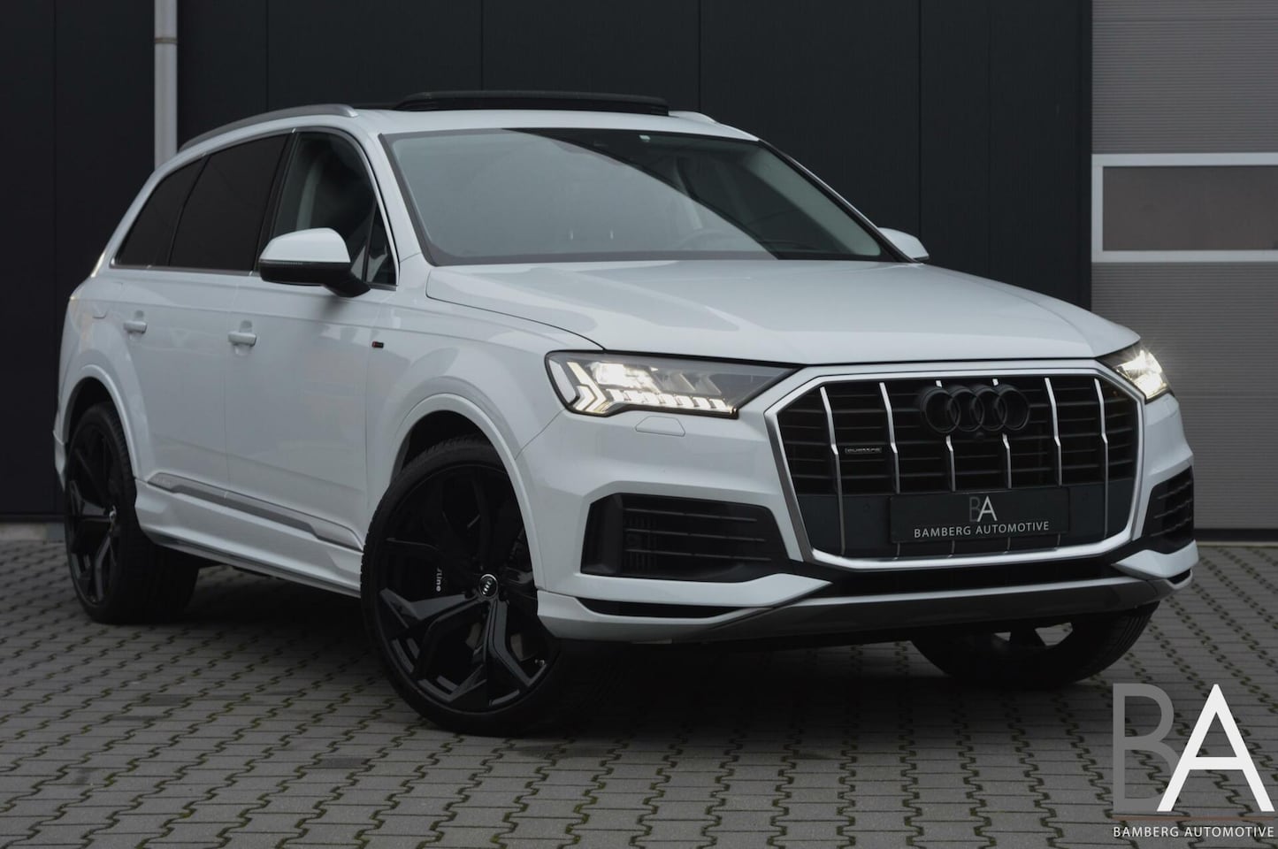 Audi Q7 - 55 TFSIe|luchtvering|pano|leder|23”|luchtvering|H/U - AutoWereld.nl