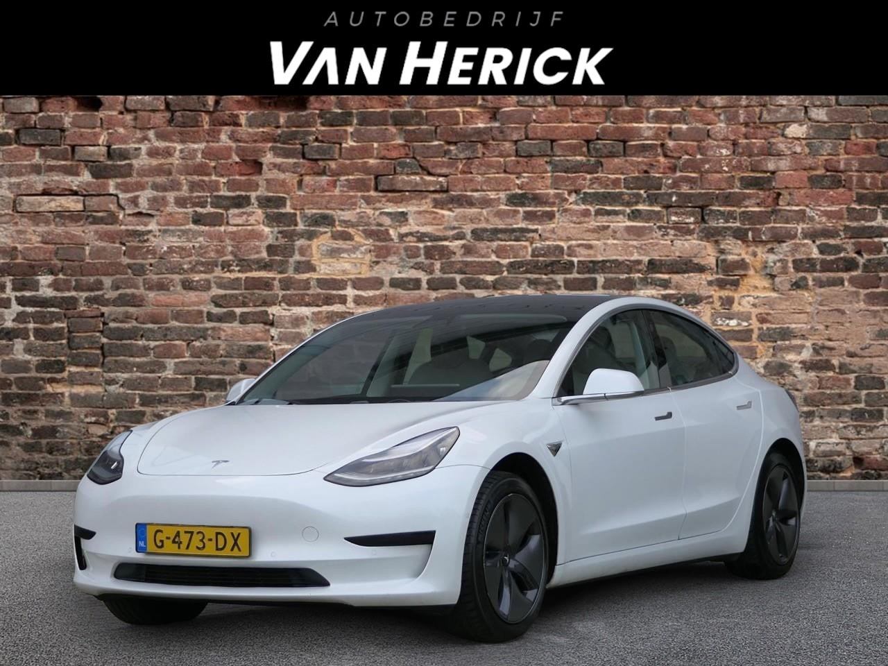 Tesla Model 3 - Standard RWD Plus 60 kWh | Autopilot | Camera | Stoelverwarming - AutoWereld.nl