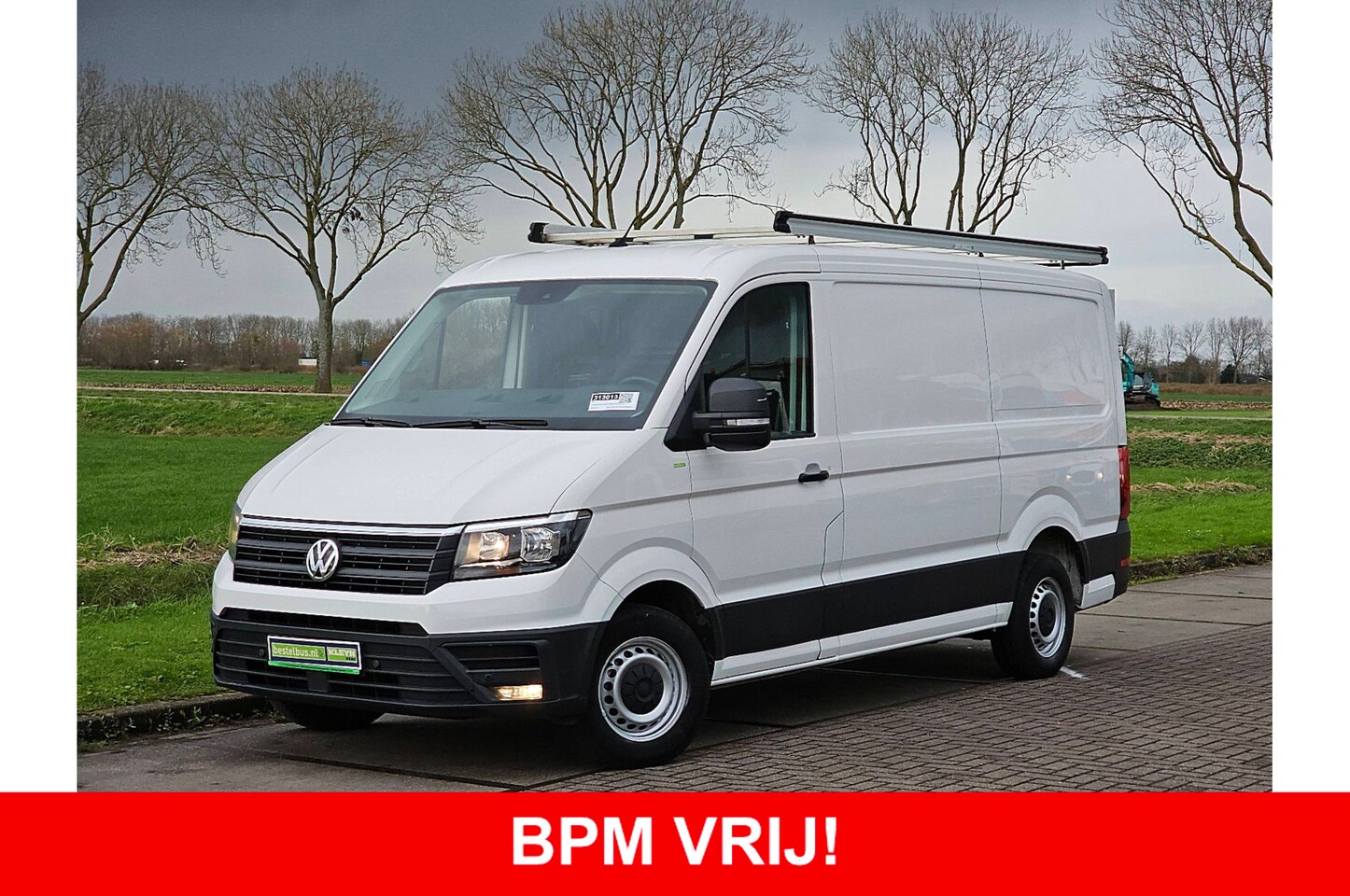 Volkswagen Crafter - 35 2.0 TDI L3H2 airco, imperiaal, trap, trekhaak, pdc, 177Pk, NAP, Euro6! - AutoWereld.nl