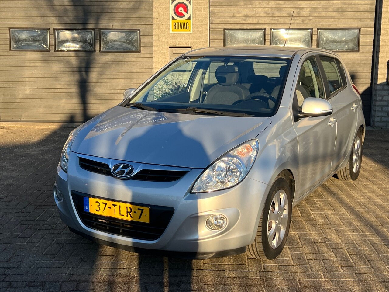 Hyundai i20 - 1.2i i-Motion *Airco*LM velgen*Garantie* - AutoWereld.nl