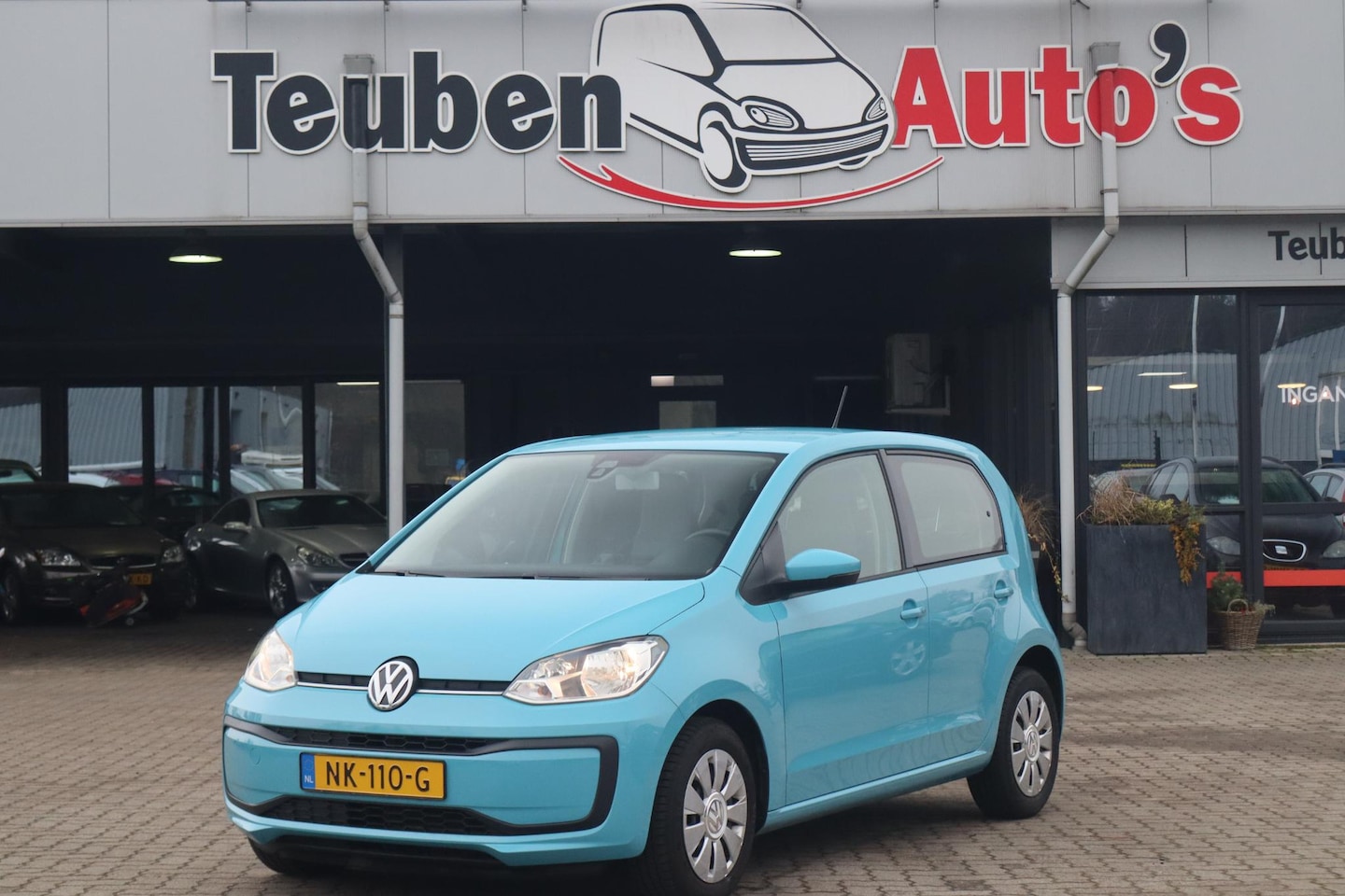 Volkswagen Up! - 1.0 BMT move up! Airco, DAB, Elektrische ramen, Cruise control - AutoWereld.nl