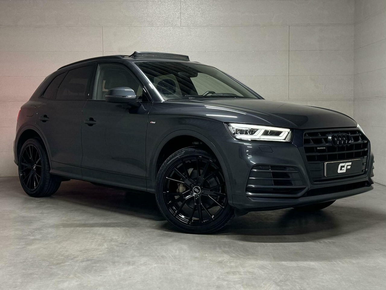 Audi Q5 - 45 TFSI Quattro BlackEdition S-Line Pano Virtual NAP - AutoWereld.nl