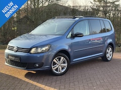 Volkswagen Touran - 1.4 TSI 140PK Highline 7-Persoons Panoramadak