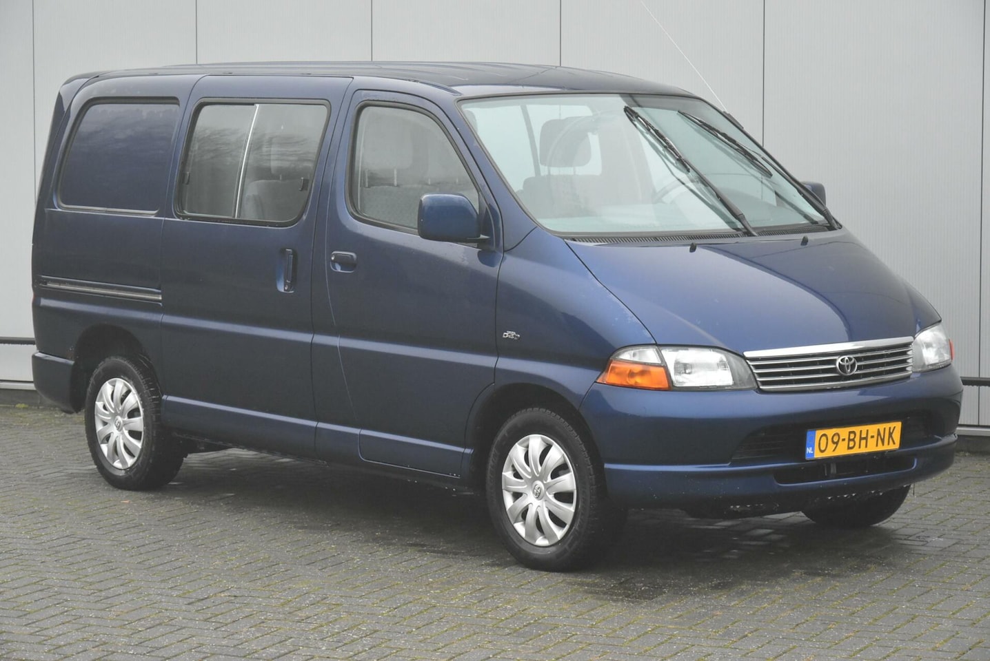 Toyota HiAce - 2.5 D4-D 100 DC Airco Dubbel cabine - AutoWereld.nl