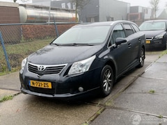 Toyota Avensis - 1.8 VVTI Navi Clima AUTOMAAT