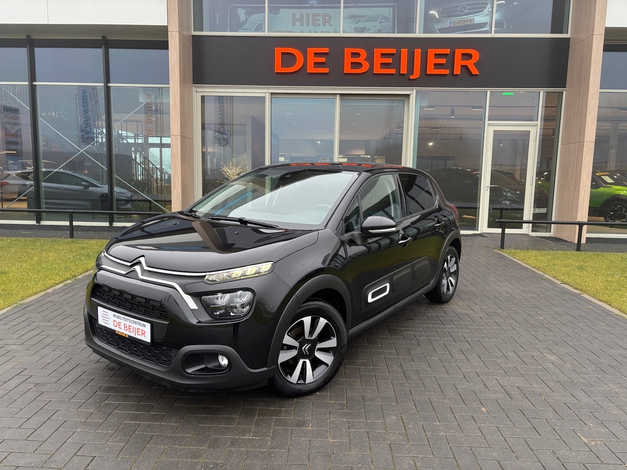 Citroën C3 - 1.2 PureTech 82pk Camera I Navi I Carplay - AutoWereld.nl