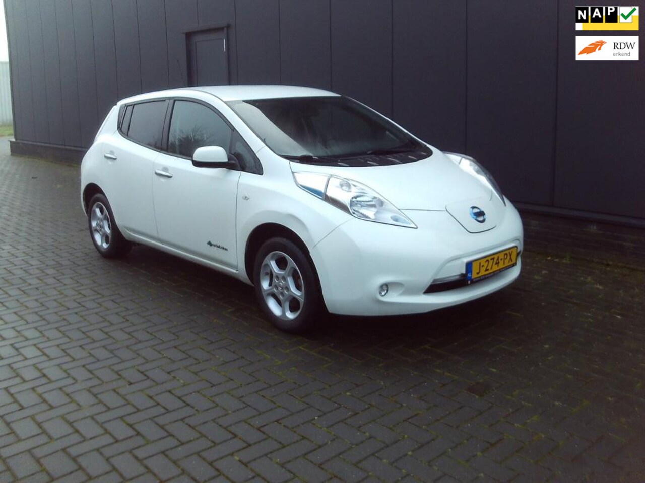 Nissan LEAF - Acenta 24 kWh / 100389 k.m. - AutoWereld.nl