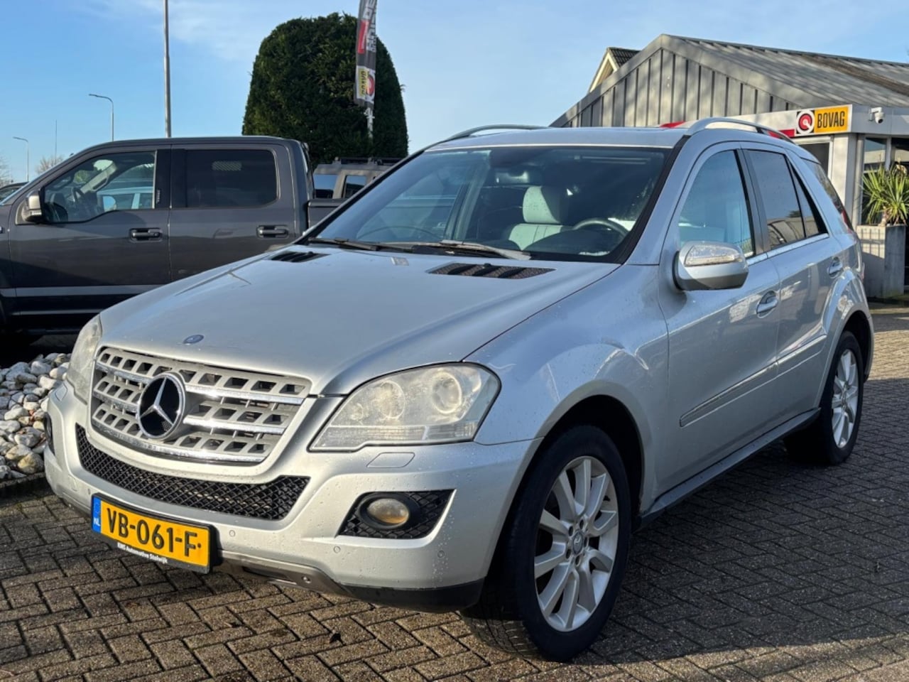 Mercedes-Benz M-klasse - 320 CDI 2009 Facelift Grijs Kenteken Van - AutoWereld.nl