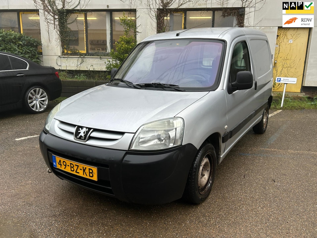 Peugeot Partner - 170C 1.6 HDI 170C 1.6 HDI, export, airco - AutoWereld.nl