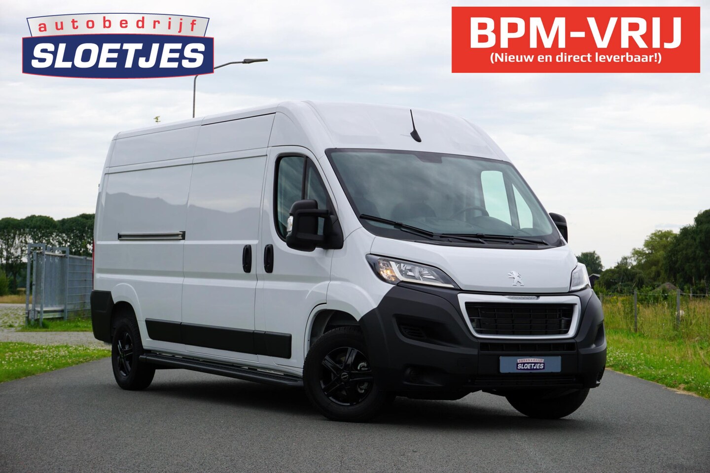 Peugeot Boxer - 335 2.2 BlueHDi 140 L3H2 Premium Nieuw |140 pk |Carplay |Camera |Cruise |Bluetooth |3500 K - AutoWereld.nl