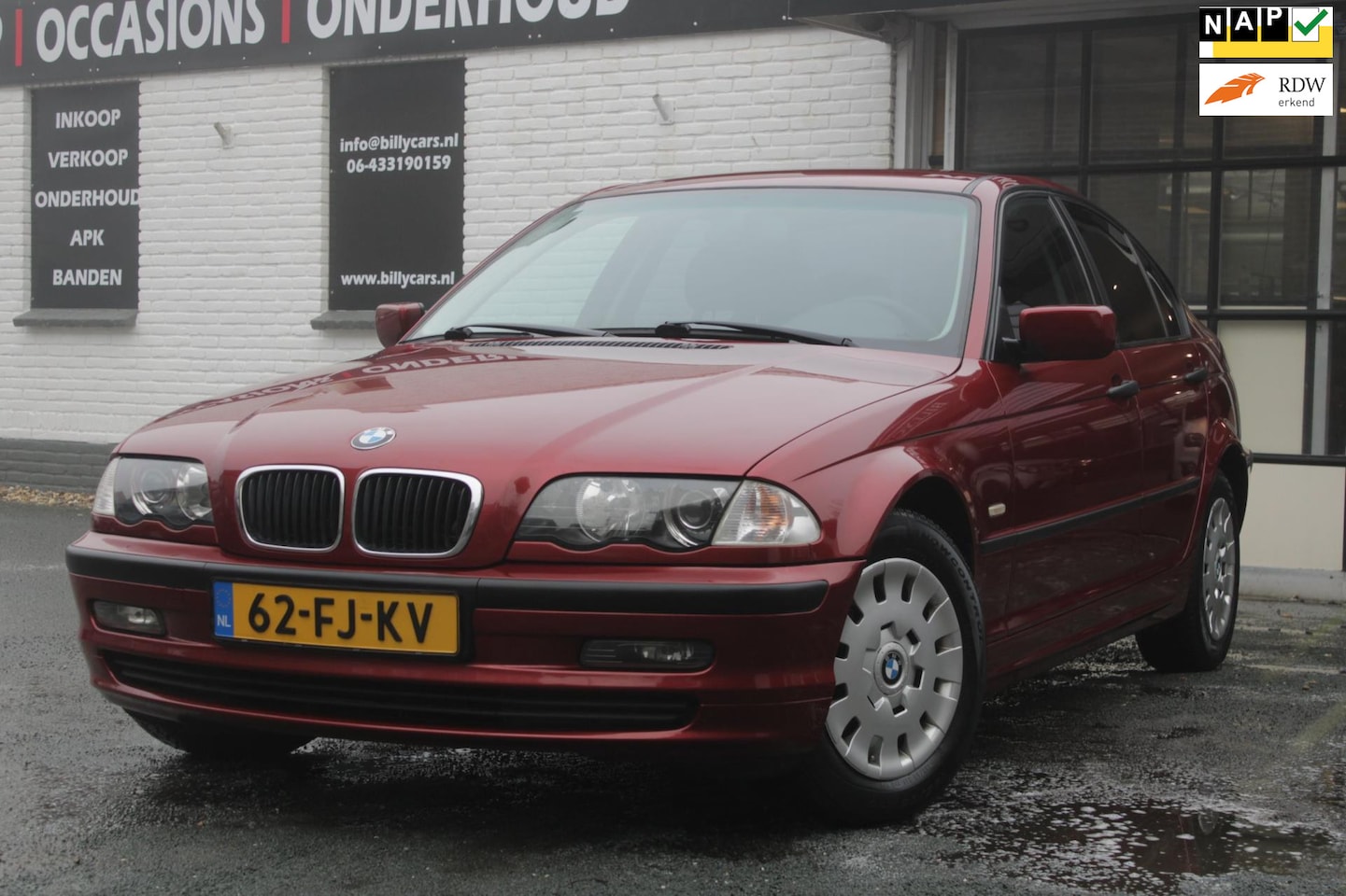 BMW 3-serie - 318i | Airco | Elec ramen | Cruise control | Trekhaak | Angel Eyes - AutoWereld.nl