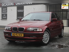 BMW 3-serie - 318i | Airco | Elec ramen | Cruise control | Trekhaak | Angel Eyes