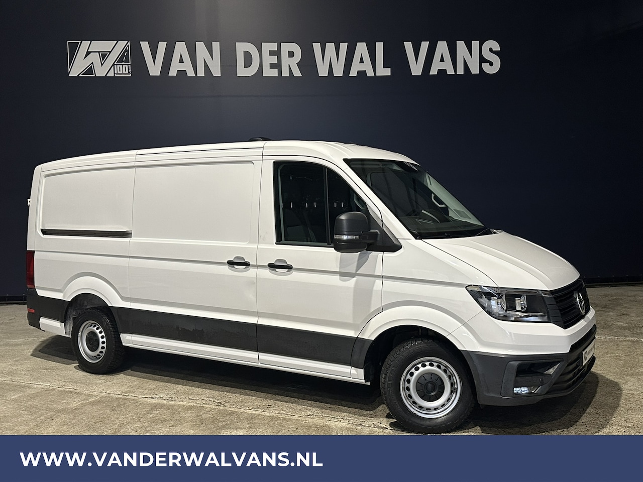 Volkswagen Crafter - 2.0 TDI 141pk **BPM VRIJ voor de Ondernemer** L3H2 L2H1 Euro6 Airco | Camera | Navigatie | - AutoWereld.nl