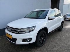 Volkswagen Tiguan - 1.4 TSI Sport&Style Automaat