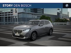 BMW X3 - xDrive20 High Executive Automaat / Panoramadak / Trekhaak / Sportstoelen / Adaptieve LED /