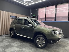 Dacia Duster - 1.2 Tce 4x2 Lauréate 2de Eig Leder Navi Pdc Cruise Trekhaak In Nieuwstaat