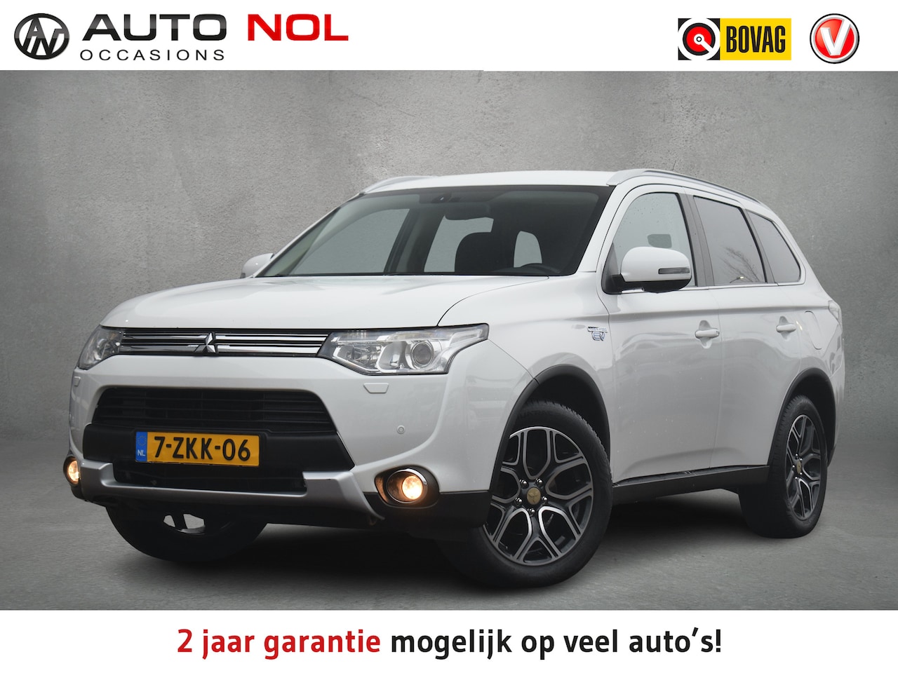 Mitsubishi Outlander - 2.0 PHEV Executive Edition X-Line | Trekhaak | Half Leer | Navi | Cruise - AutoWereld.nl