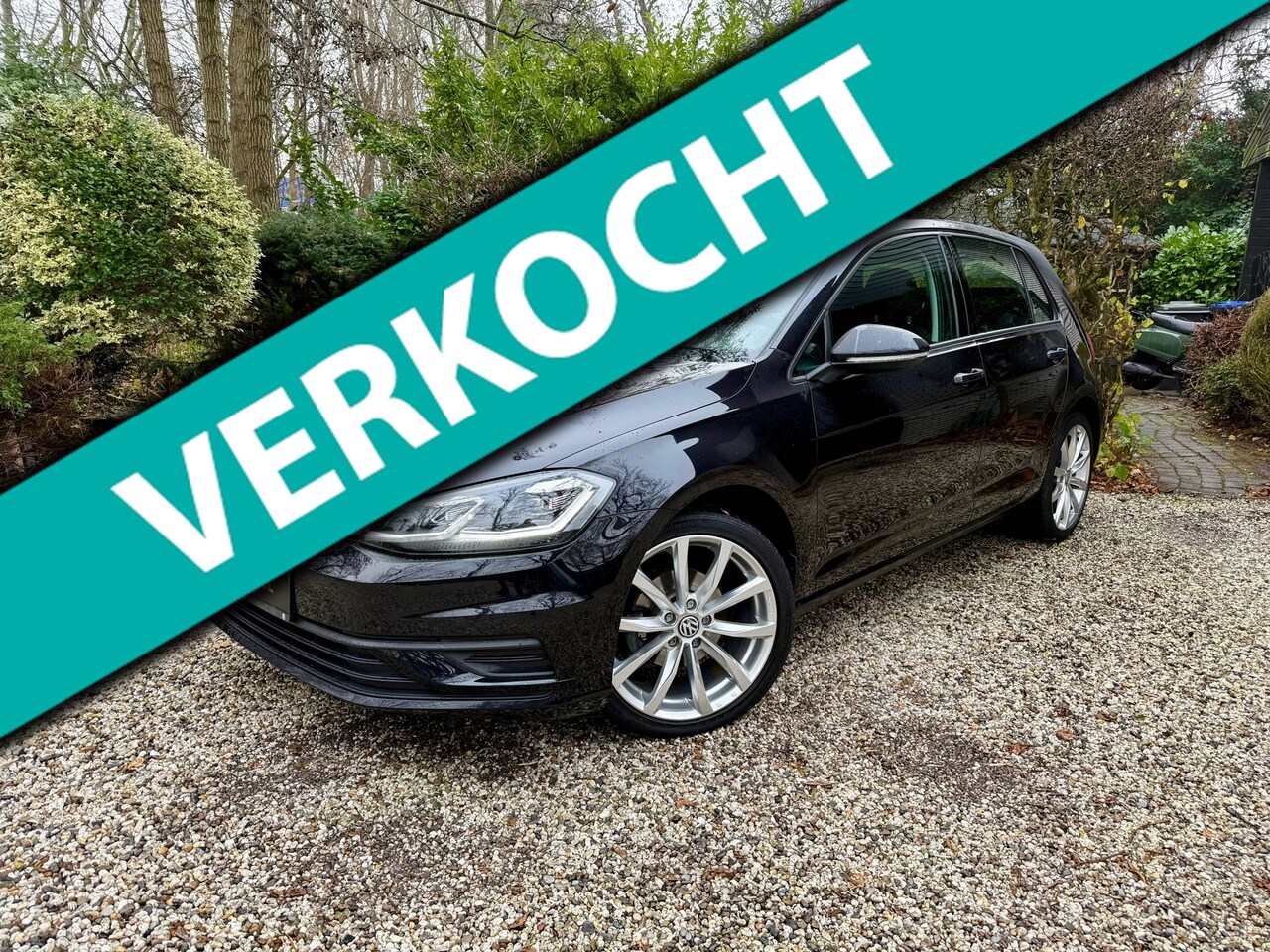 Volkswagen Golf - 1.0 TSI Trendline 1.0 TSI Trendline - AutoWereld.nl