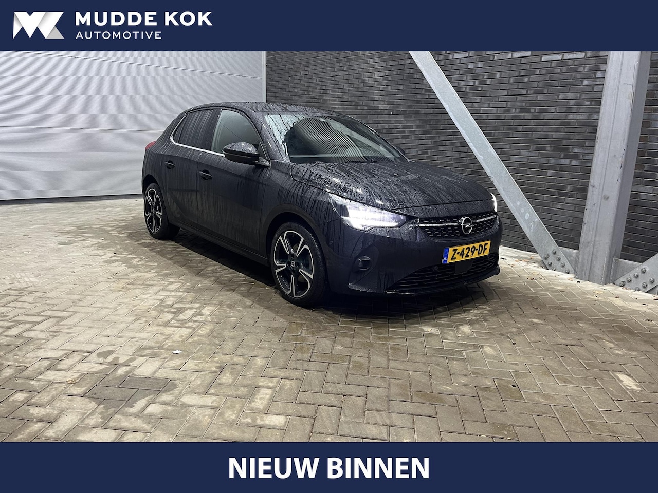 Opel Corsa - 1.2T Sport | Panoramadak | BLIS | 360° Camera | Getint Glas | 17 Inch - AutoWereld.nl