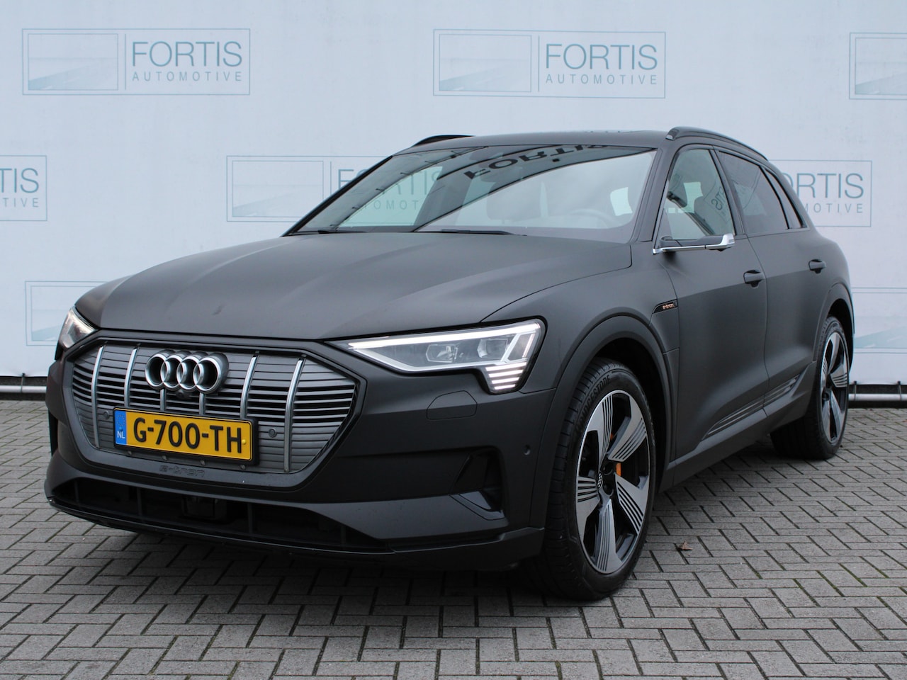 Audi e-tron - e-tron 55 quattro advanced 95 kWh NL AUTO | WRAP| B&O Audio | PANODAK | 360 CAMERA | SOH 9 - AutoWereld.nl