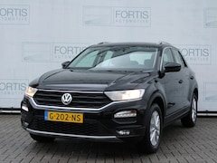 Volkswagen T-Roc - 1.0 TSI Style Business NL AUTO | STOELVERW | CARPLAY |