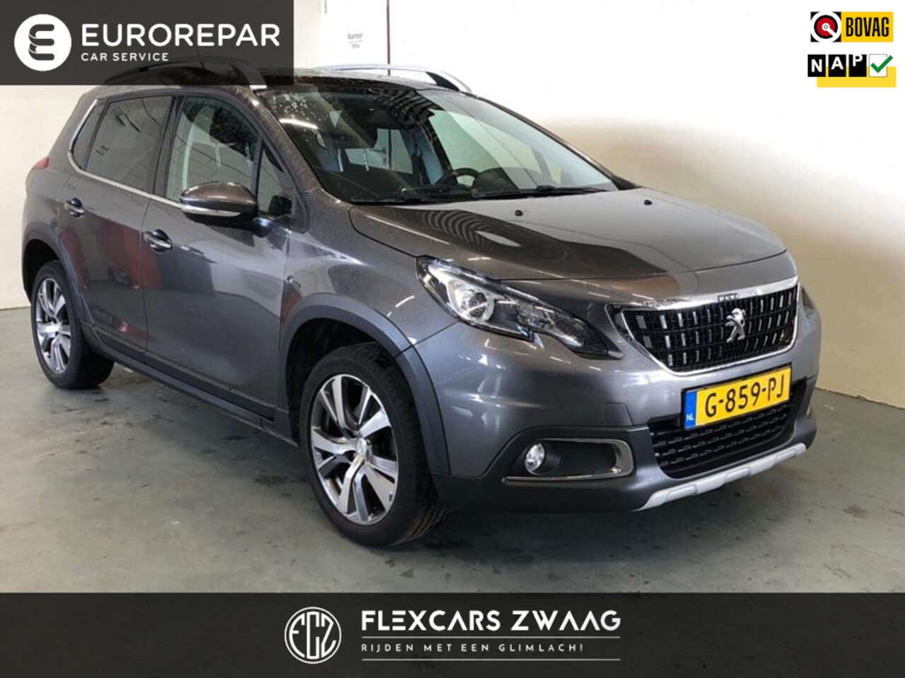 Peugeot 2008 - 1.2 Turbo Allure Premium - Navi - Panodak - Parkeerhulp - Org.NL - AutoWereld.nl