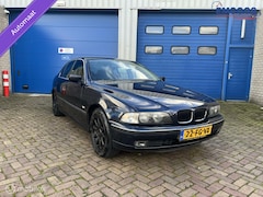 BMW 5-serie - 523i Executive *Airco * Automaat * Cruise